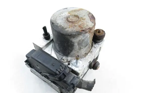 Hyundai i30 ABS Pump 589202L500 0265950695 0265235333