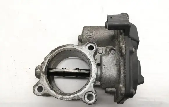BMW X3 F25 Throttle valve 781075202
