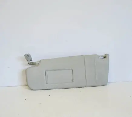 Sun visor