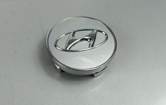 Hyundai Kona I Non-original wheel cap 529602S250
