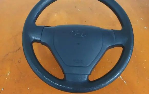 Hyundai Getz Steering wheel 56100-1C500
