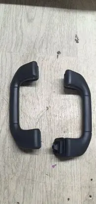 Mercedes-Benz E C207 W207 Front interior roof grab handle A204100051