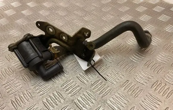 Volvo XC90 Electric auxiliary coolant/water pump 31686005
