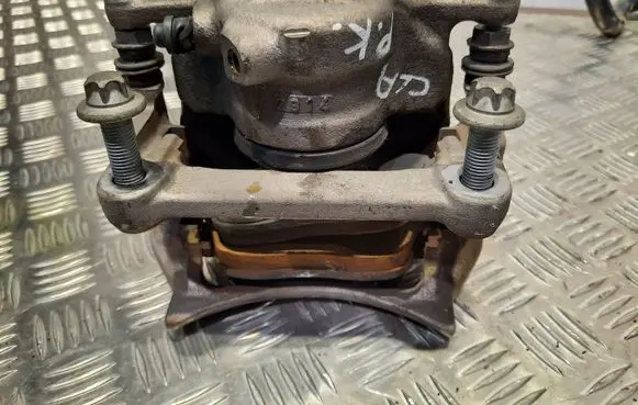 Mercedes-Benz CLA C117 X117 W117 Front brake caliper A24627