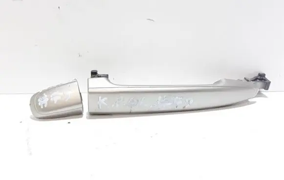 Toyota Land Cruiser (J120) Rear door exterior handle