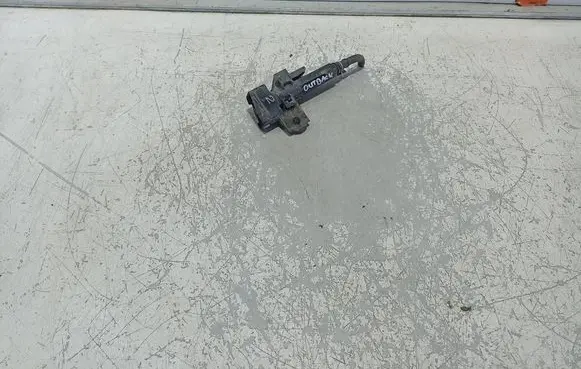 Subaru Outback (BT) Headlight washer spray nozzle