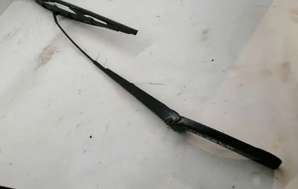Volkswagen Transporter - Caravelle T5 Front wiper blade arm 7H1955409 7H1955409C 379