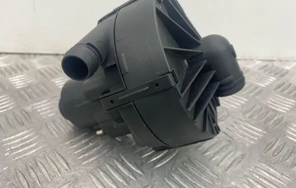 Mercedes-Benz E W212 Secondary air pump A0001406785