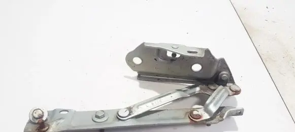 Chrysler 300M Tailgate/trunk/boot hinge