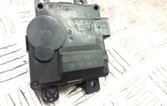 Suzuki SX4 S-Cross Air flap motor/actuator cz1138003480