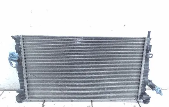 Volvo V50 Coolant radiator 3M5H8005TL