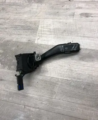 Volkswagen Touran I Wiper control stalk ANP80H024C 7SF0489E