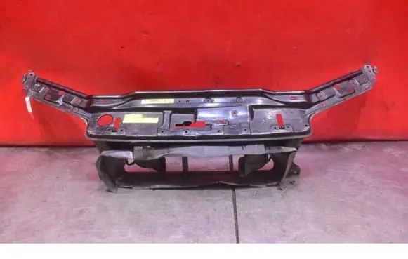 Volvo XC70 Front bodywork piece 