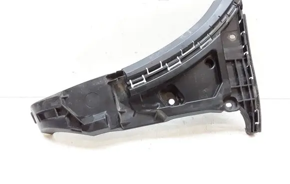 Volvo XC90 Front bumper mounting bracket 30698129