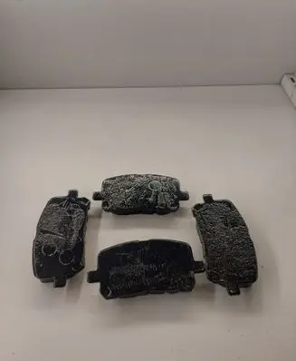 Toyota Avensis T220 Brake pads (front) LP1711