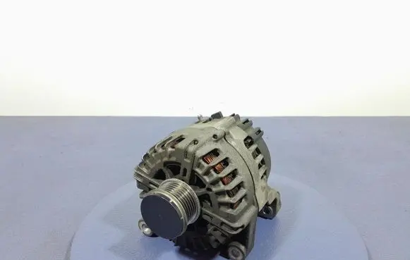 BMW 7 F01 F02 F03 F04 Generator/alternator 7802261