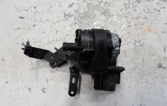 Renault Kangoo III Water pump 0392024151