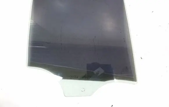 BMW X3 F25 Rear door window glass 7391674
