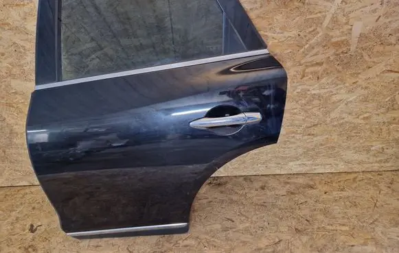 Infiniti EX Rear door