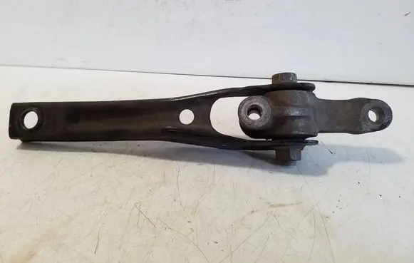 Volkswagen Golf VII Engine mount bracket 5Q0199855J