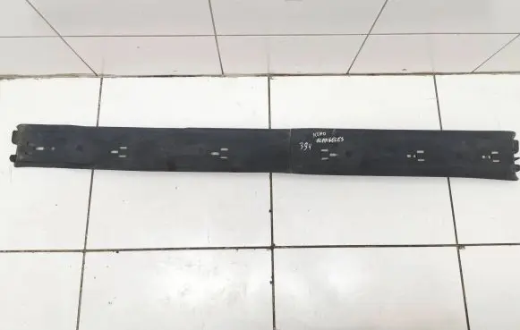 Volvo S60 Other under body part 30716236