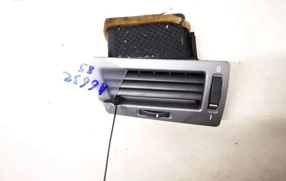 BMW 7 E65 E66 Dash center air vent grill 64228223333