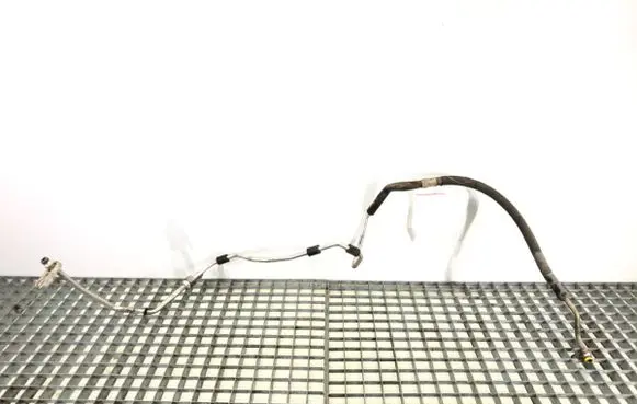 Audi A4 S4 B7 8E 8H Air conditioning (A/C) pipe/hose 