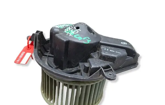 Peugeot 306 Heater fan/blower S26301761 740121233F