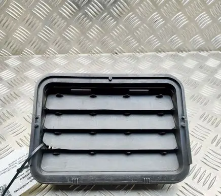 Mercedes-Benz GLE W167 Quarter panel pressure vent A1678308201