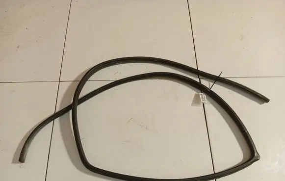 Opel Antara Rubber seal rear door 