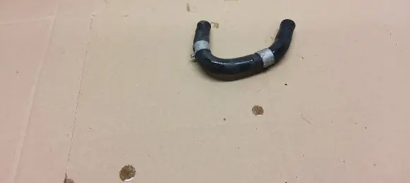Nissan X-Trail T30 Engine coolant pipe/hose