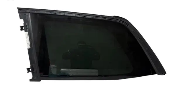 Mercedes-Benz GL X166 Rear side window A1666704100 1666704100 A1666706400