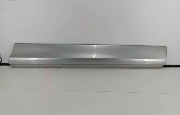 Audi Q7 4L Front door trim (molding) 4L0853960