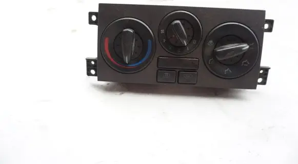 Hyundai Elantra VI Climate control unit