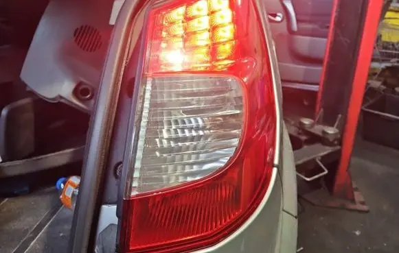 Renault Scenic II - Grand scenic II Rear/tail lights 8200474327 IMPRK1403270