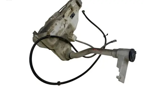 Toyota Hilux (AN120, AN130) Windscreen/windshield washer pump 