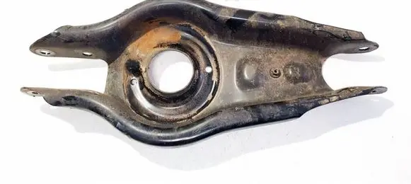 Tesla Model Y Rear upper control arm/wishbone 104445100F
