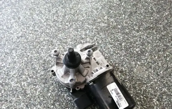 Ford Edge II Wiper motor W000052204