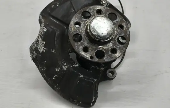 Mercedes-Benz E W212 Front wheel hub spindle knuckle