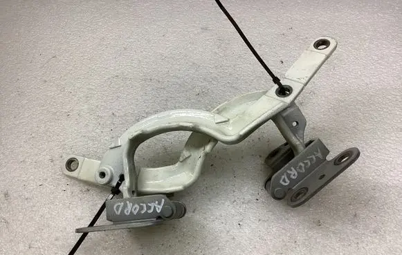 Honda Accord Loading door upper hinge 