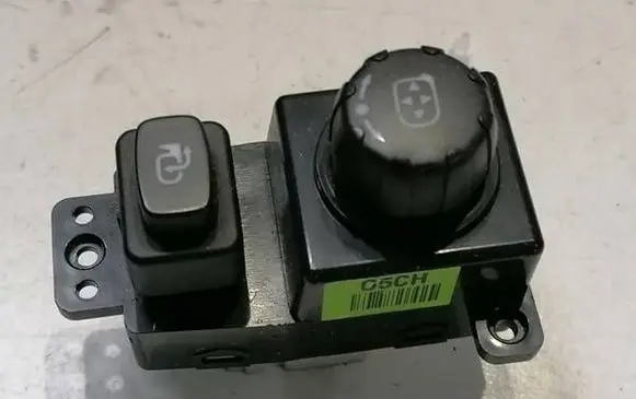 SsangYong Korando Wing mirror switch 201006242