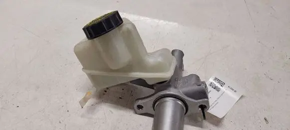 Mercedes-Benz C W204 Master brake cylinder A2044300002