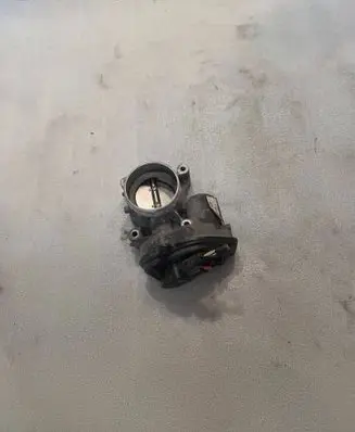 Ford Focus Throttle valve 4m5ged 1213650L