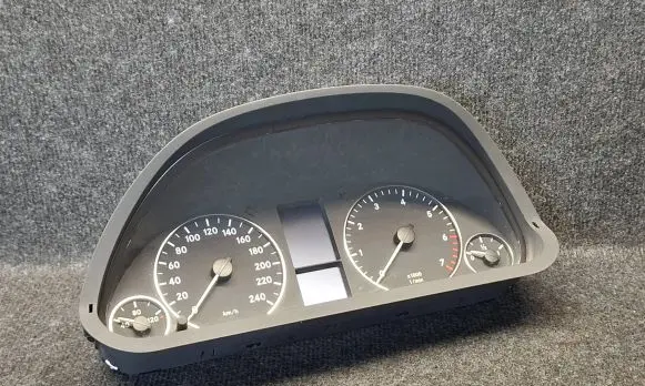 Mercedes-Benz A W169 Speedometer (instrument cluster) A1695408047 0263643180