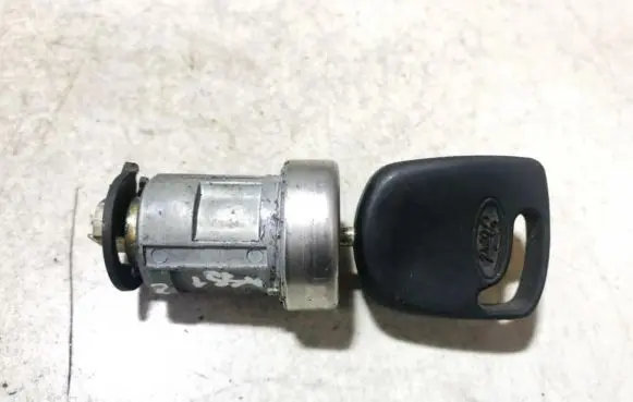 Ford Mondeo MK II Ignition lock