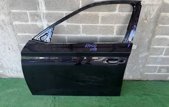 Skoda Kamiq Front door
