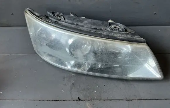 Hyundai Sonata Headlight/headlamp