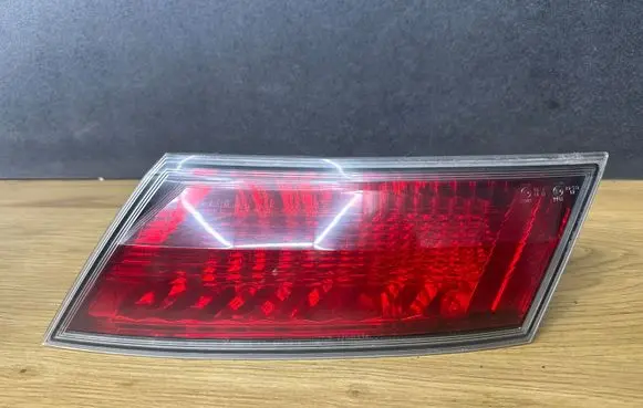 Honda Civic Tailgate rear/tail lights 22616721