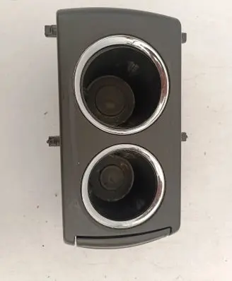 Opel Zafira C Cup holder front 