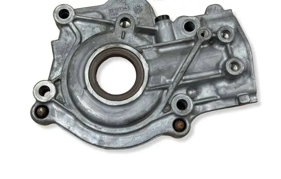 Volvo XC90 Fuel pump bracket 32137343